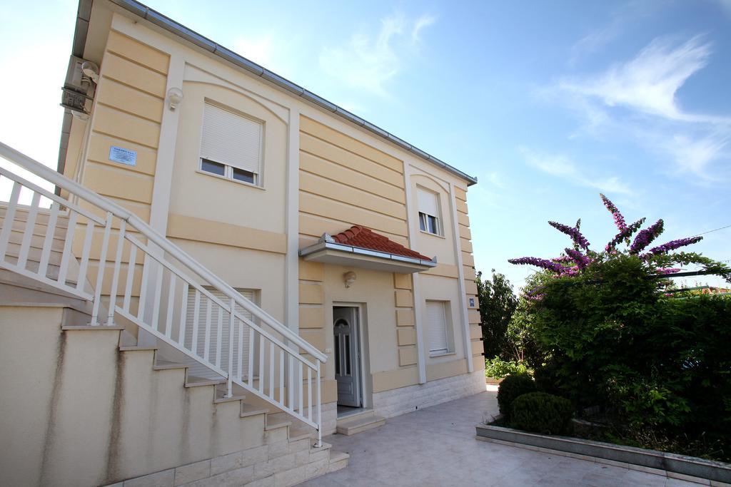 Villa In Seget Trogir Extérieur photo